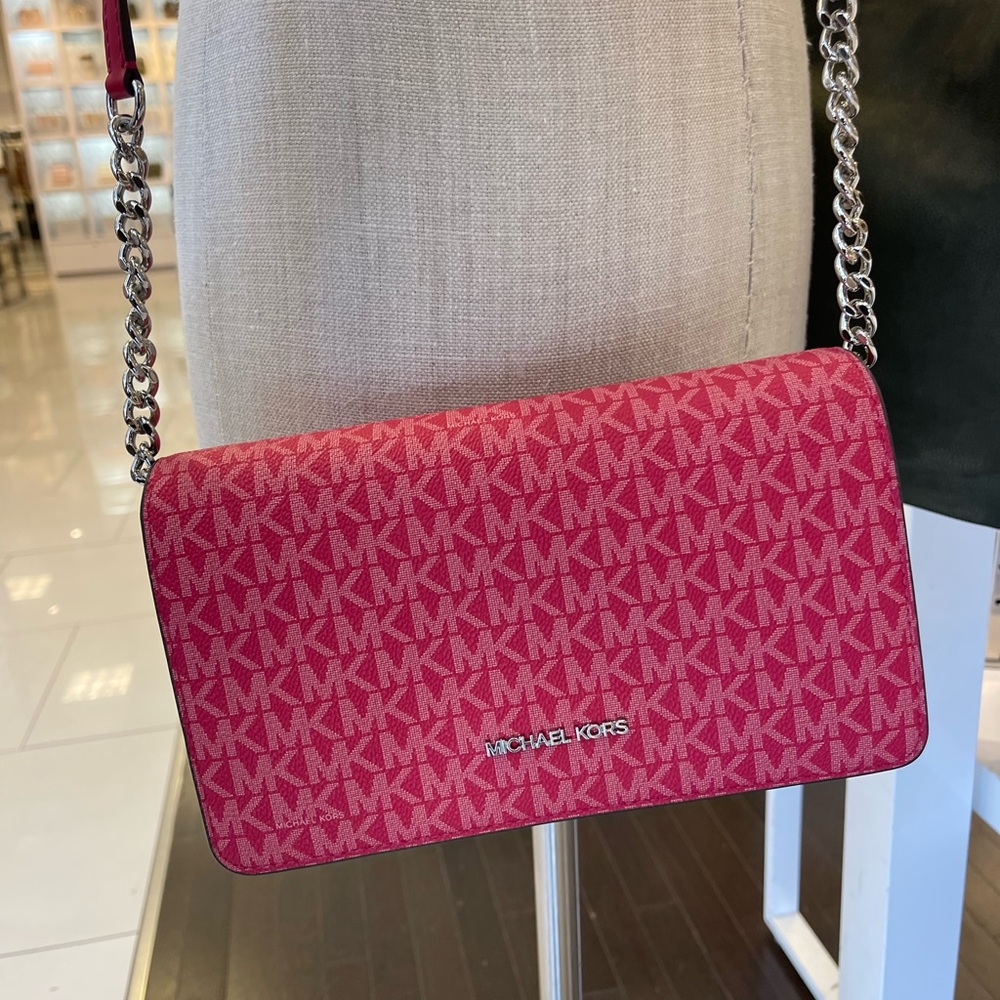 MICHAEL KORS Jet Set Signature Logo Crossbody Bag
Dark Raspberry 
NWT